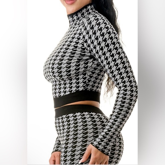 Gray/Black Houndstooth Soft Knit Casual Set Turtleneck Top/Pants Long Sleeve - Picture 6 of 8
